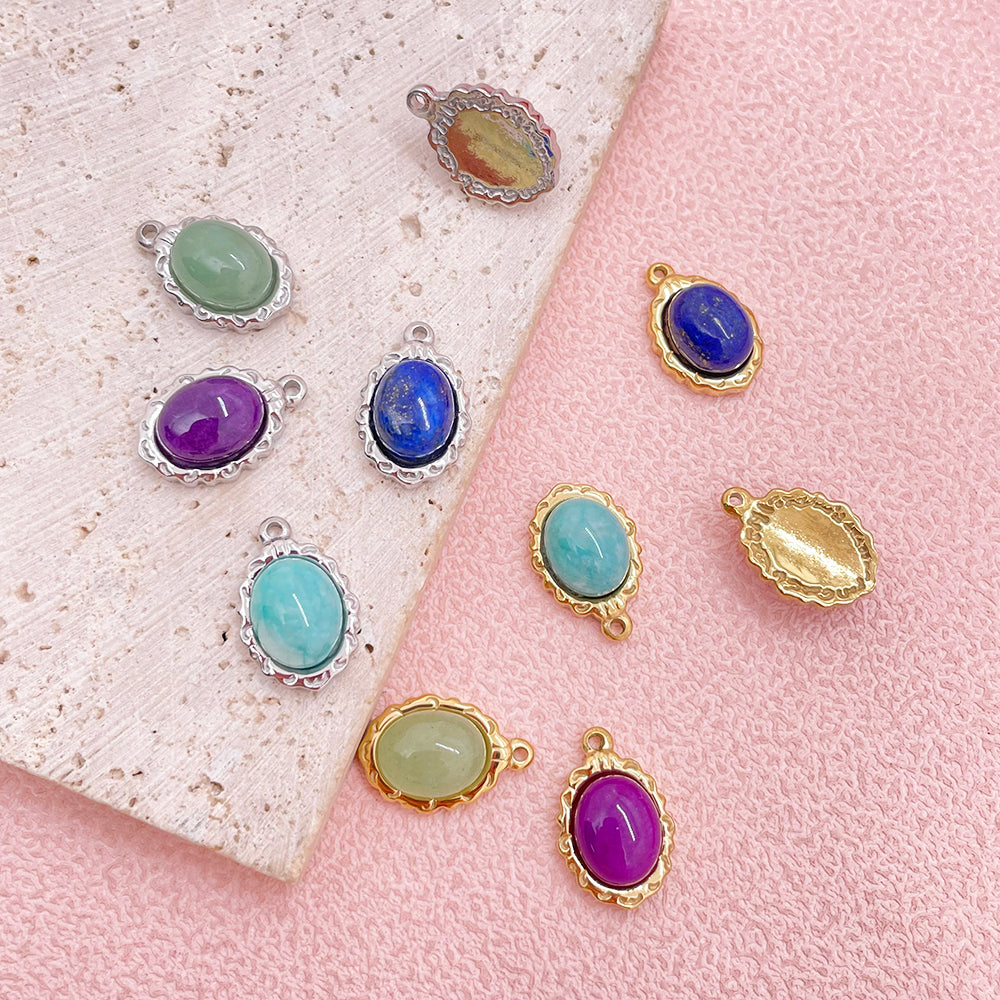 0946 Nature stone charm