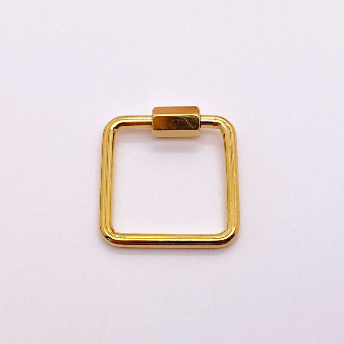4072 Square clasp