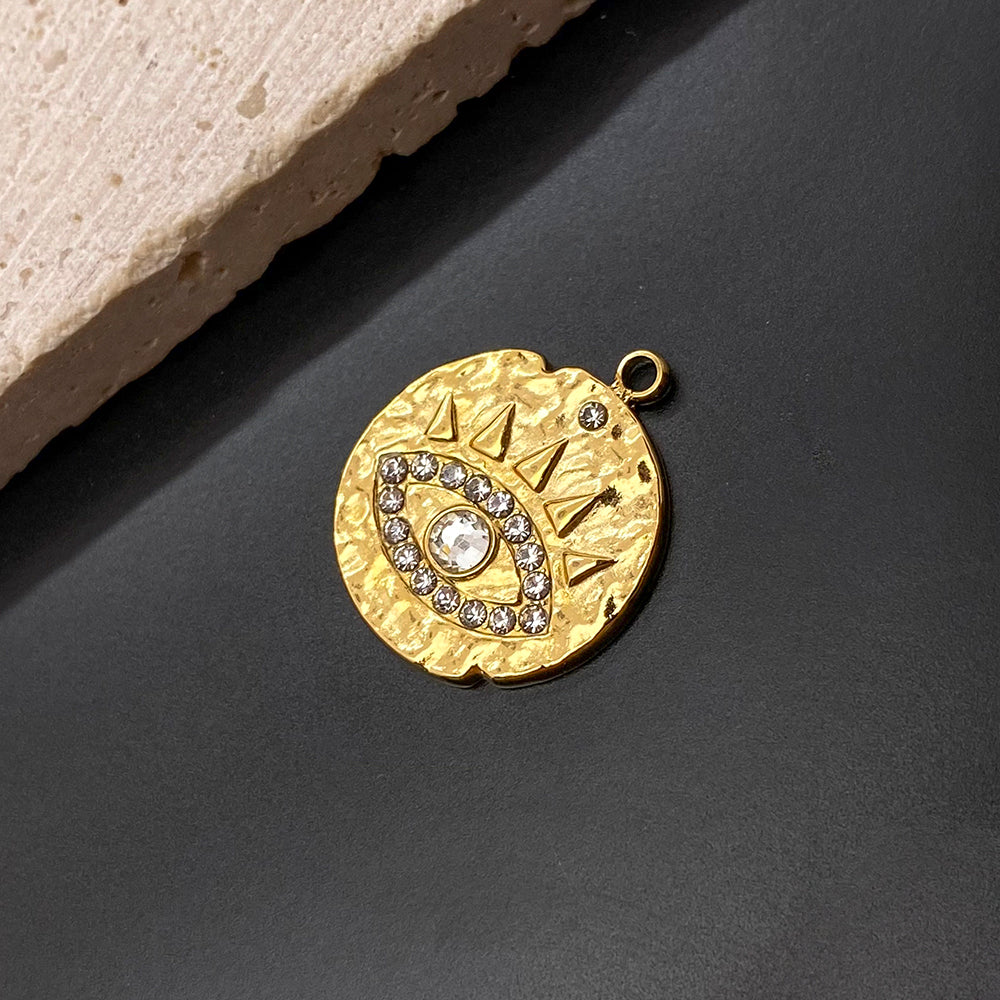 5155 Diamond eye charm