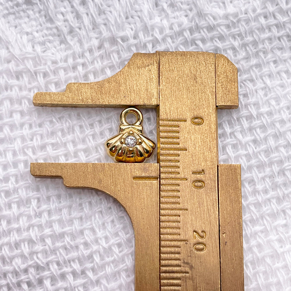 51326 Shell charm