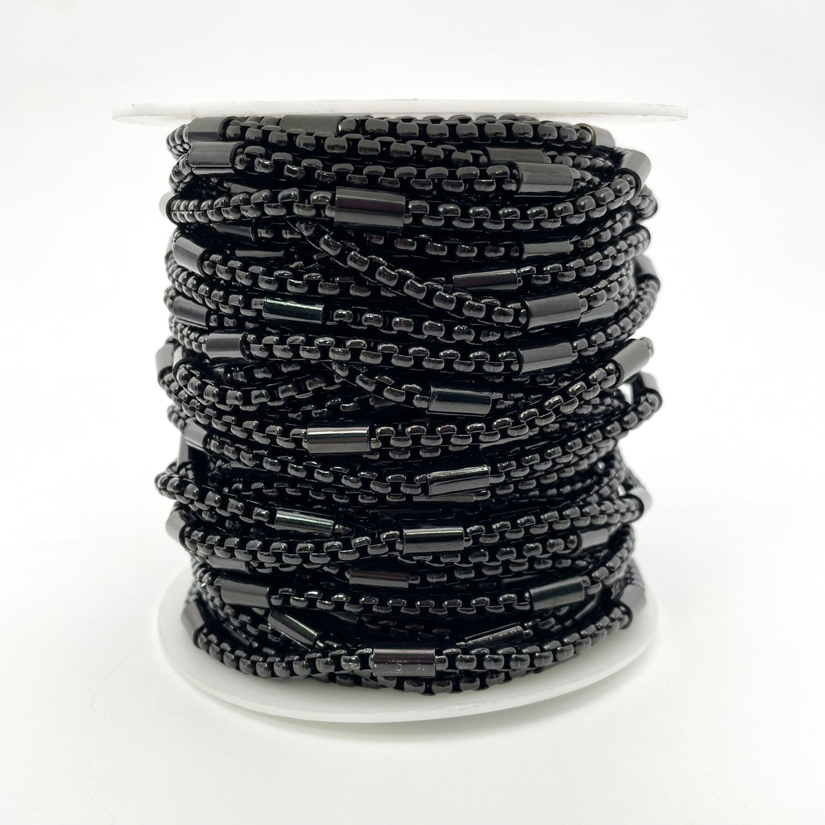 C1609 Square pearl pipe black chain