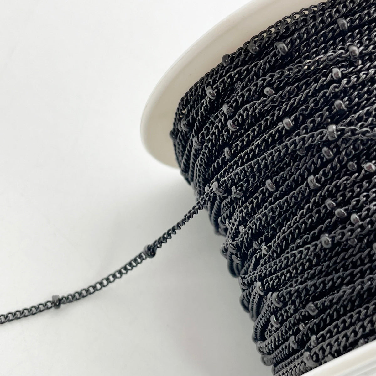 C1079 Black Beads Chain
