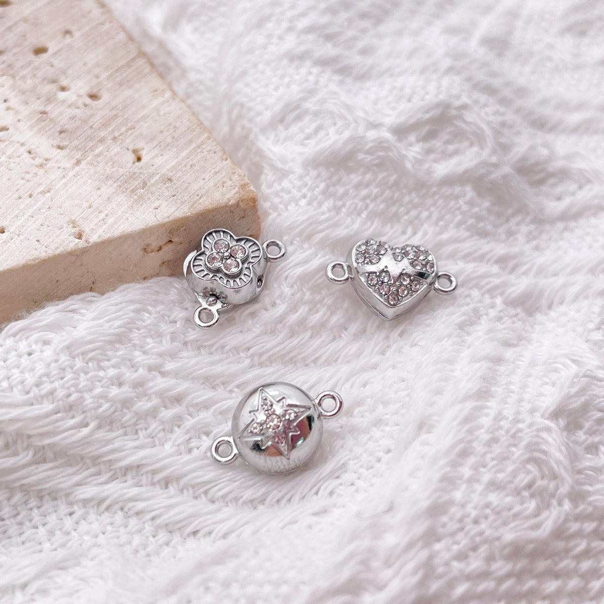 Two Hole Magnetic Clasp