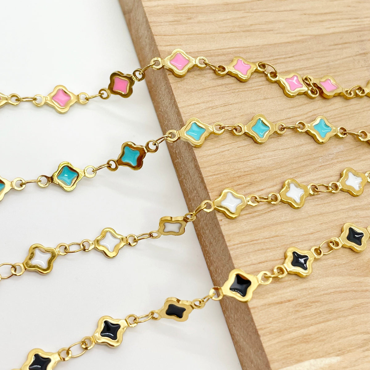 C1689 5.8mm*11mm Enamel Four Leaf Clover Chain