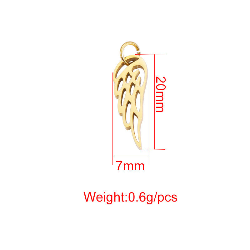 Wing charm