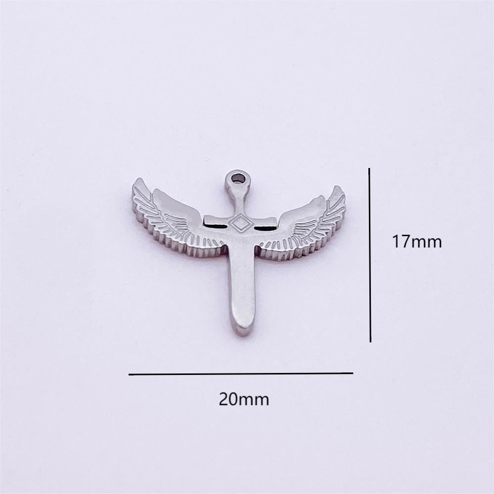Wing charm
