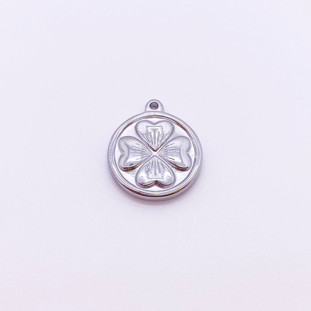 11551 Four leaf clover