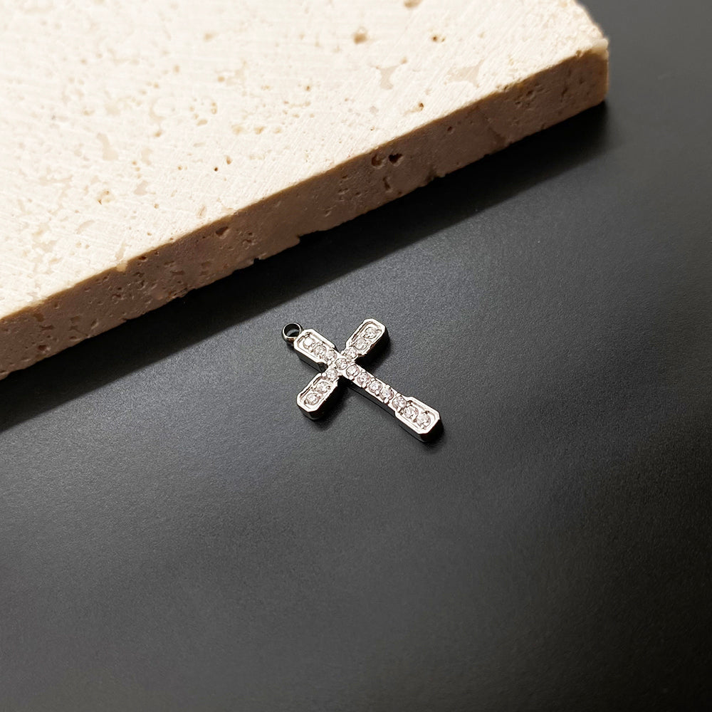 5632 Diamond cross charm