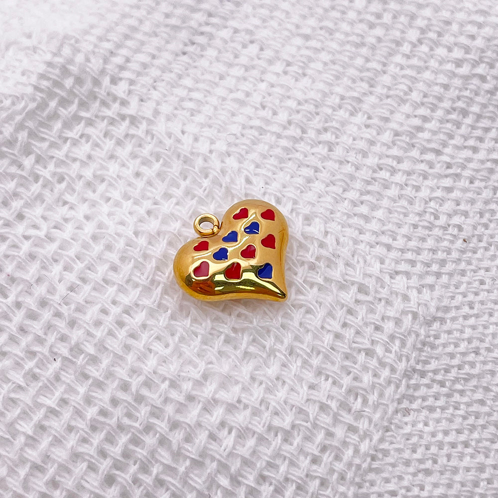 0157 Peach heart charm