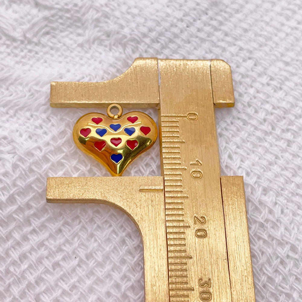 0157 Peach heart charm