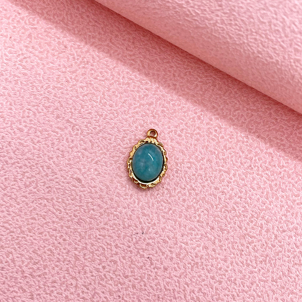 0946 Nature stone charm