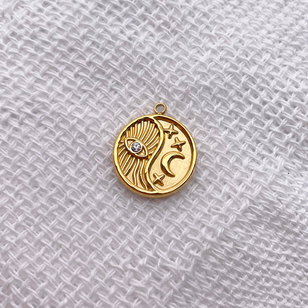51270 Looking at the sky with diamond eye charm