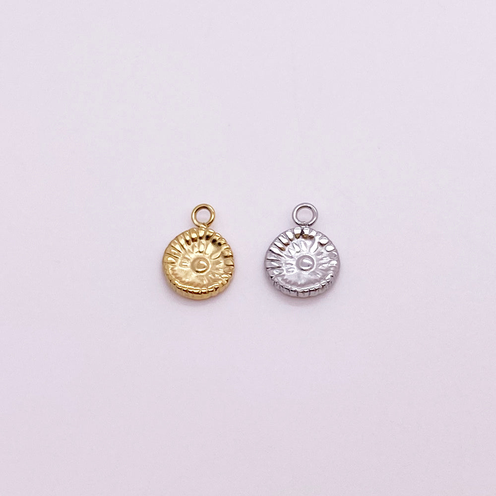 1143 Sun charm