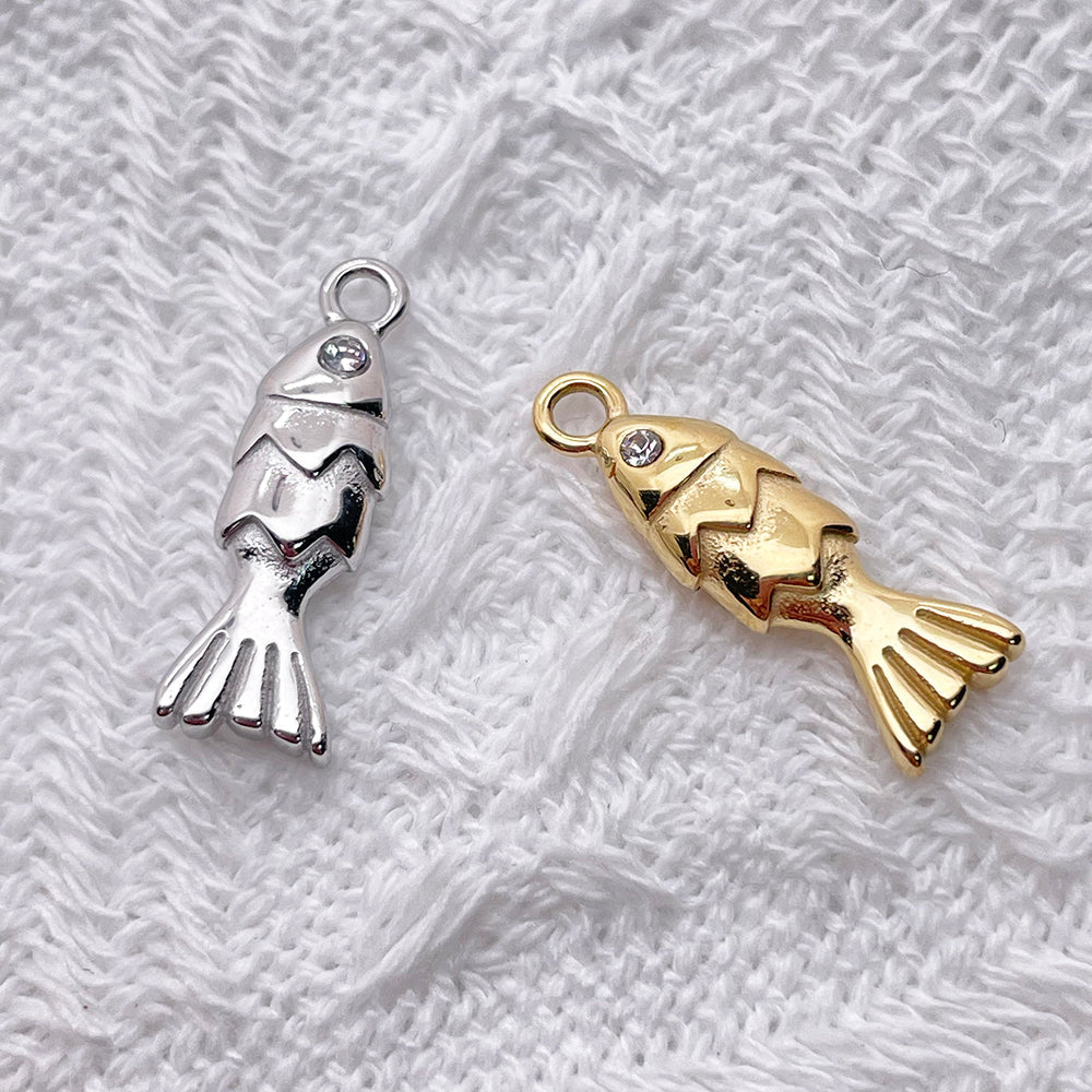 51009 Fish charm