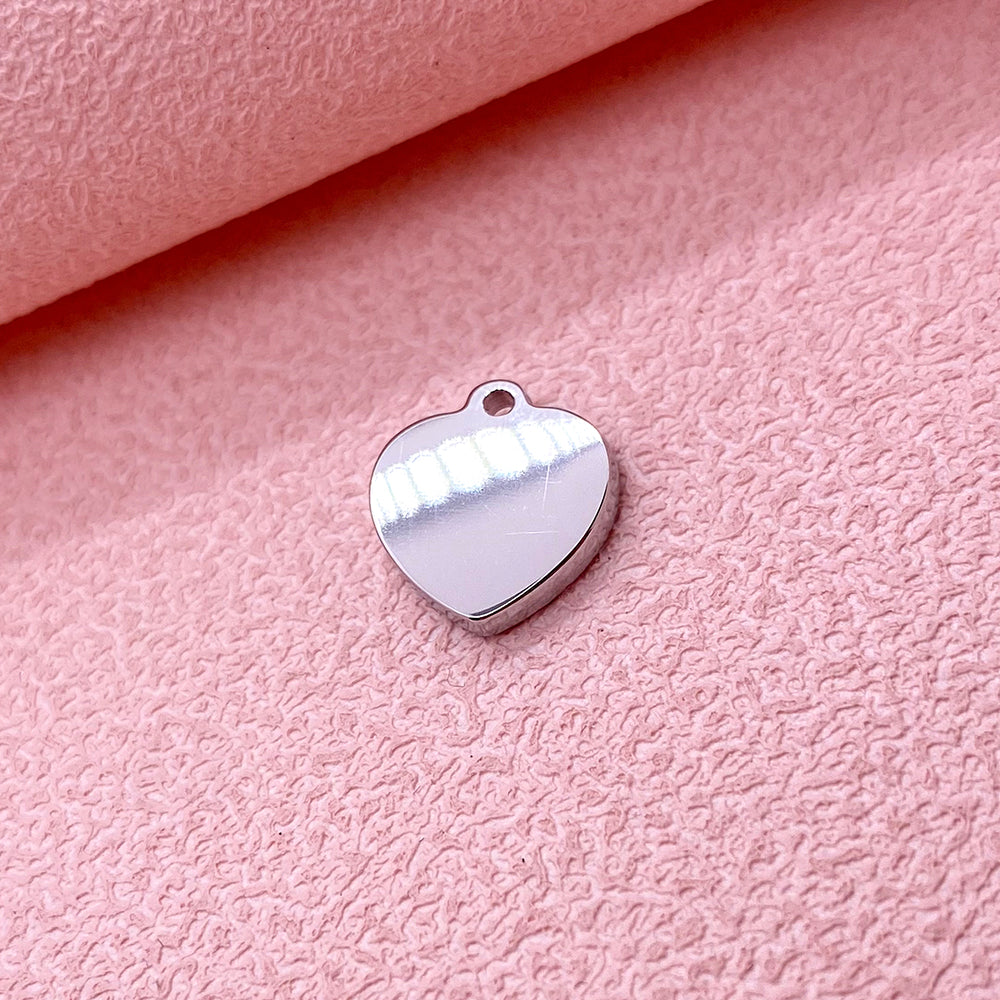 5737 Evil eye heart charm