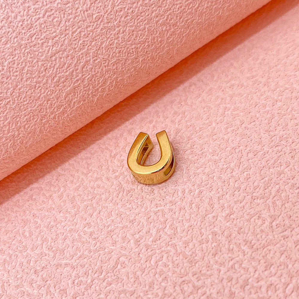 5711 Diamond Horseshoe charm
