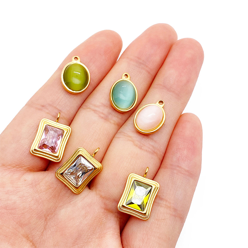 Squares and cat-eye pendants