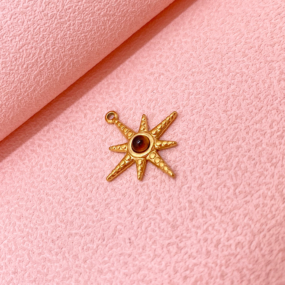 Star charm