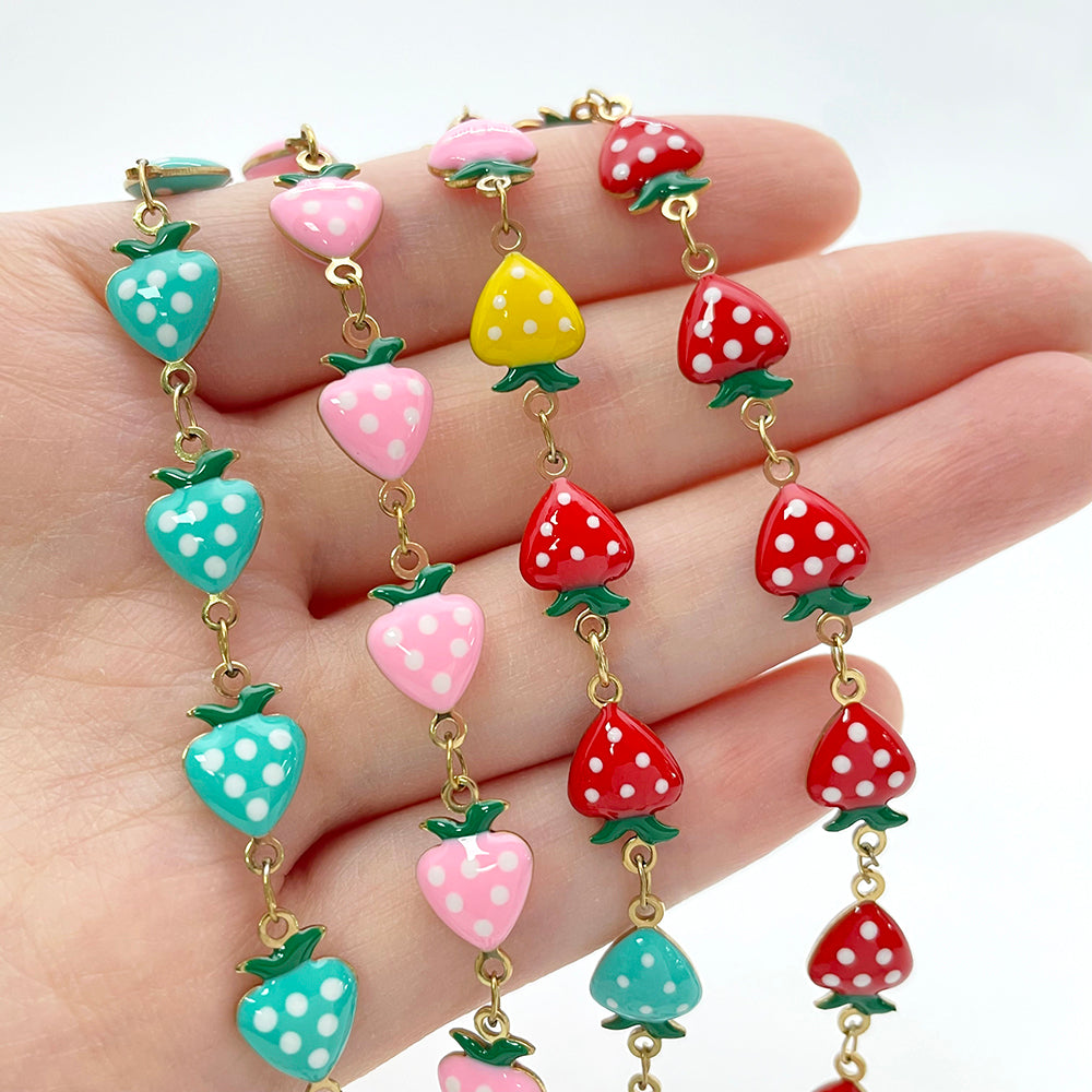 C1679 Strawberry Chain