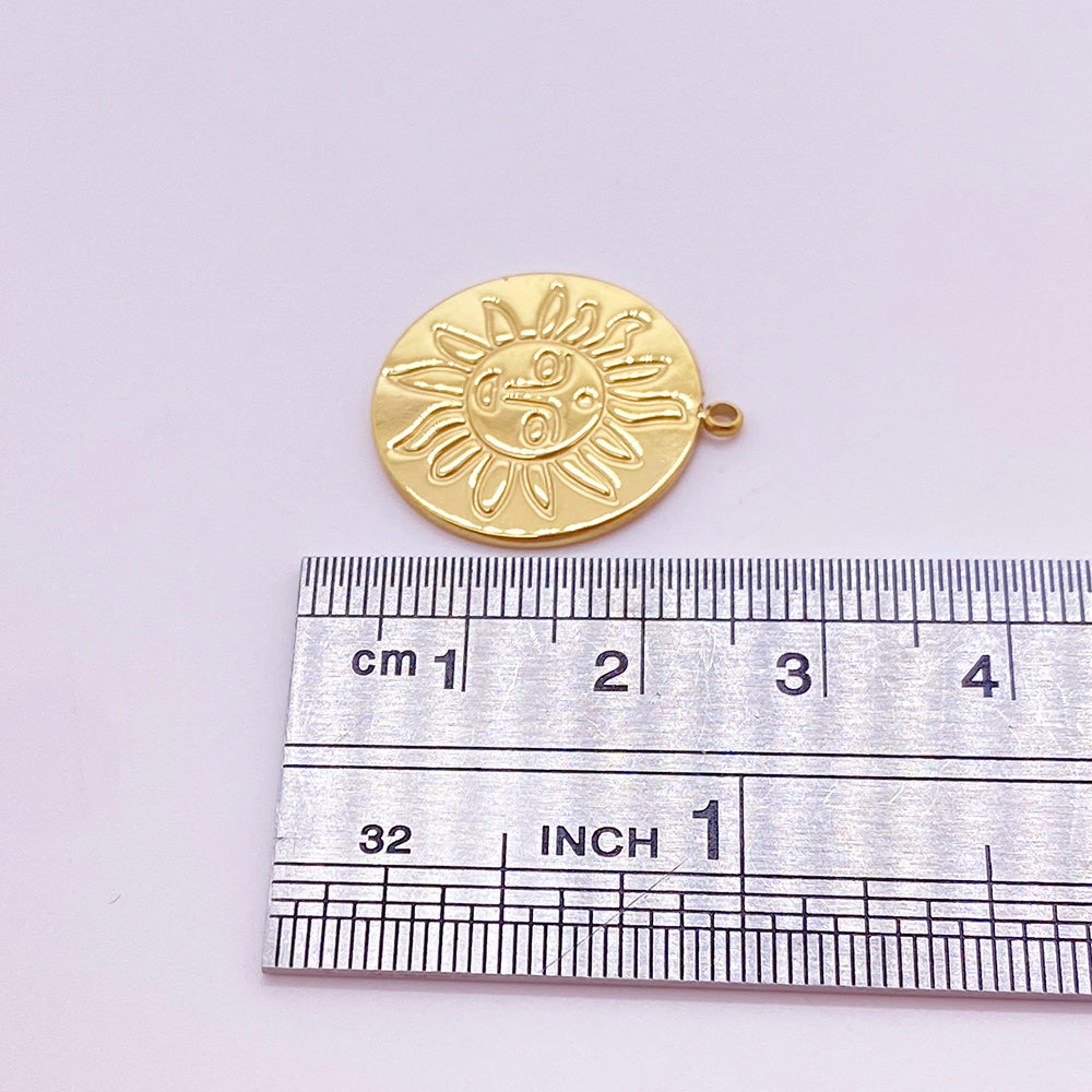 11538  Sun charm