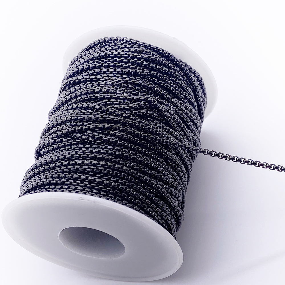 C1238 Black square pearl chain
