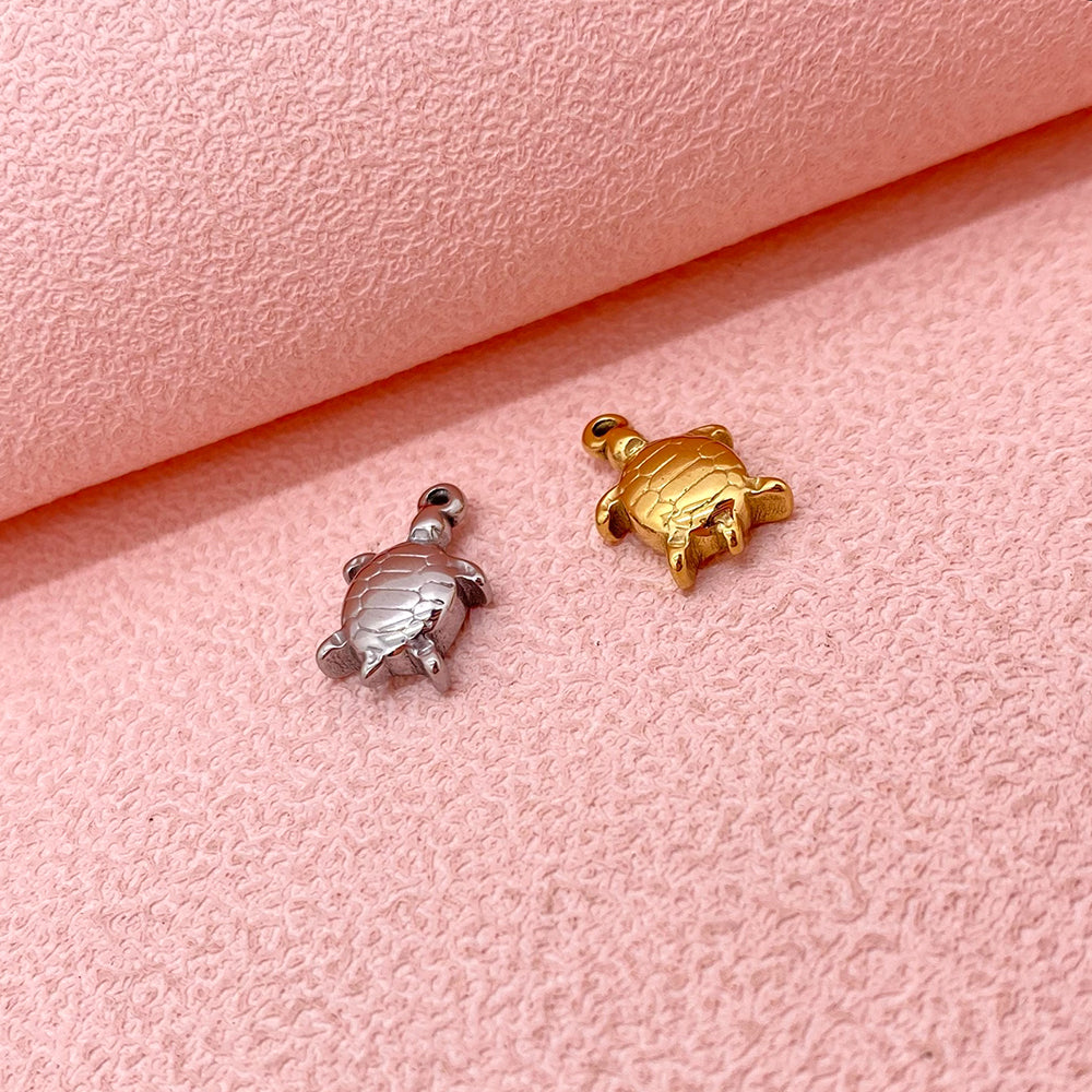 PC848 turtle charm