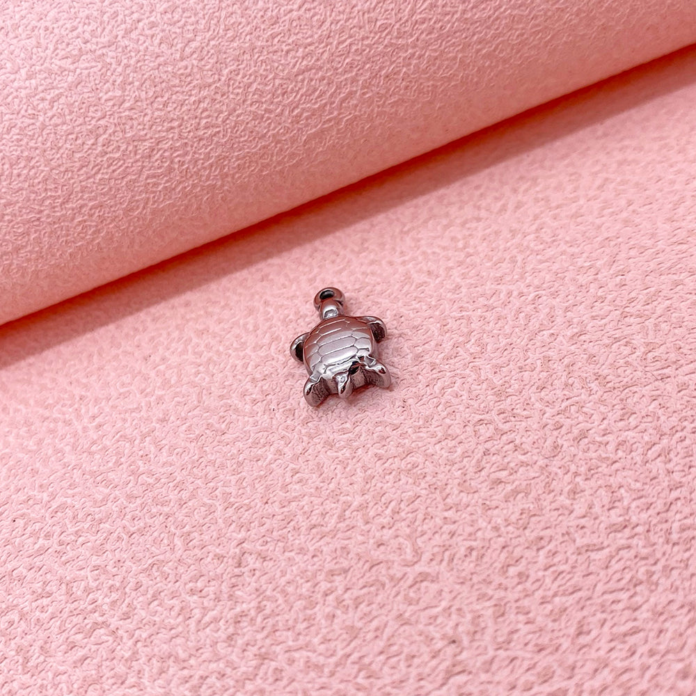 PC848 turtle charm